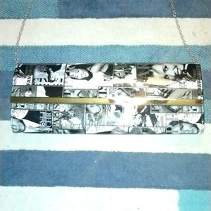 Black and White Magazine Design Clutch Bag